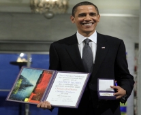 منح باراك أوباما جائزة نوبل للسلام