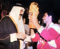 المنتخب القطري لكرة القدم يحقق لقب كأس الخليج العربي عام 1992