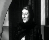 توفيت اليوم الممثلة المصرية عزيزة حلمي