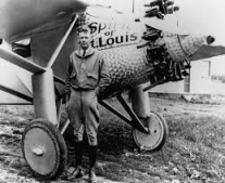 أول من عبر المحيط على متن طائرة تشارلز لندبرغ Charles Lindbergh