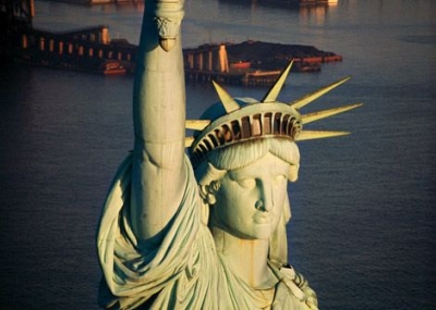 تدشين تمثال الحرية بالولايات المتحدة "Statue of Liberty"