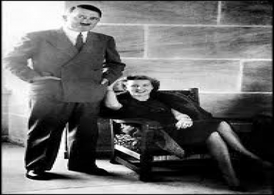 أدولف هتلر وزوجته إيفا براون ينتحران