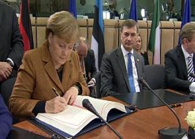 توقيع معاهدة الاتحاد الأوروبي