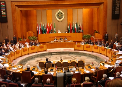 عقدت القمة العربية الثالثة والعشرون في بغداد