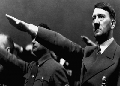ولد الزعيم والسياسي الألماني ادولف هتلر Adolf Hitler