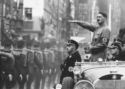 نجاة أدولف هتلر من محاولة اغتيال