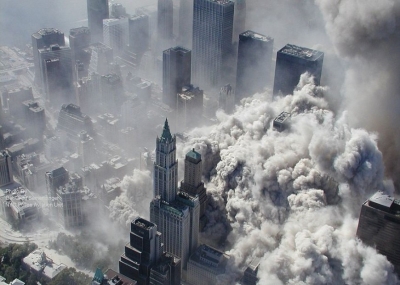 أحداث 11 سبتمبر يستهدف مركز التجارة العالمي